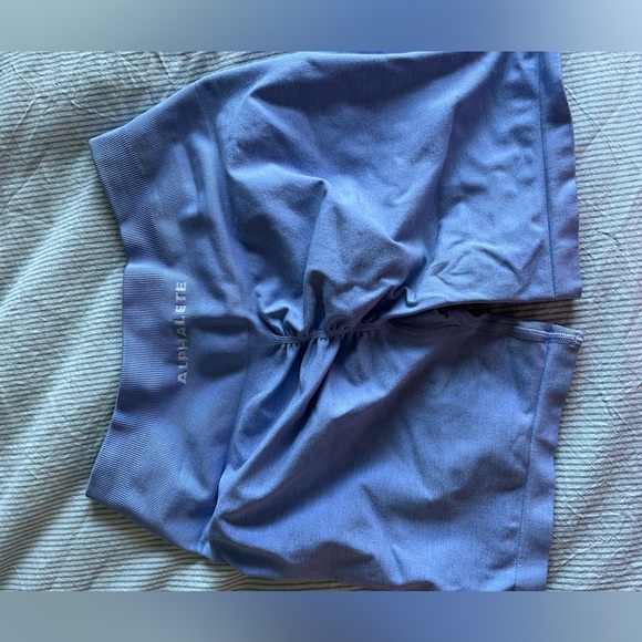 Alphalete Amplify shorts - Picture 1 of 6